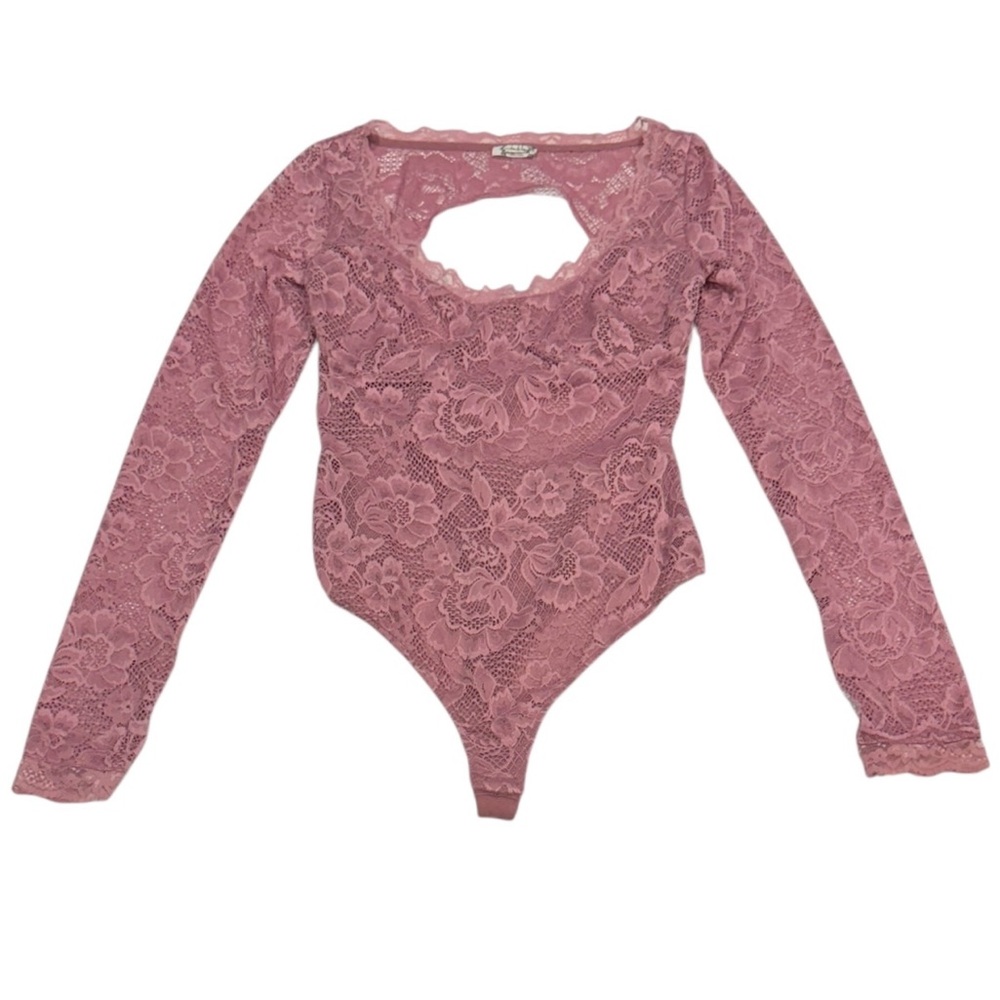 NWOT FREE PEOPLE Intimately Lace Floral Back Cut Out Thong Bodysuit Small